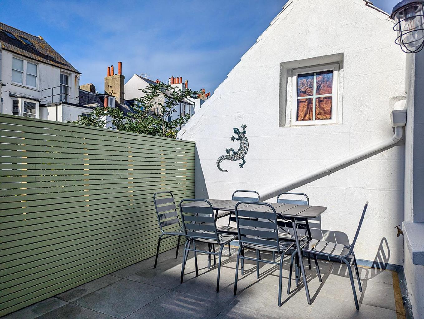 Marine Cottage - Parking - By Brighton Holiday Lets Exterior photo